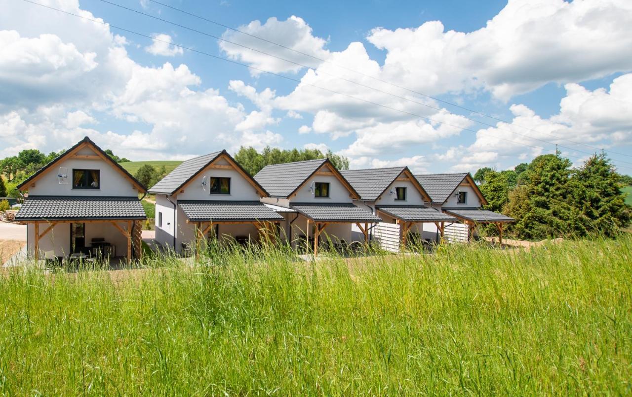 Resort Holiday Natural - Gosciniec Zacisze Хмельно Экстерьер фото