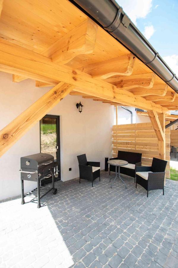 Resort Holiday Natural - Gosciniec Zacisze Хмельно Экстерьер фото