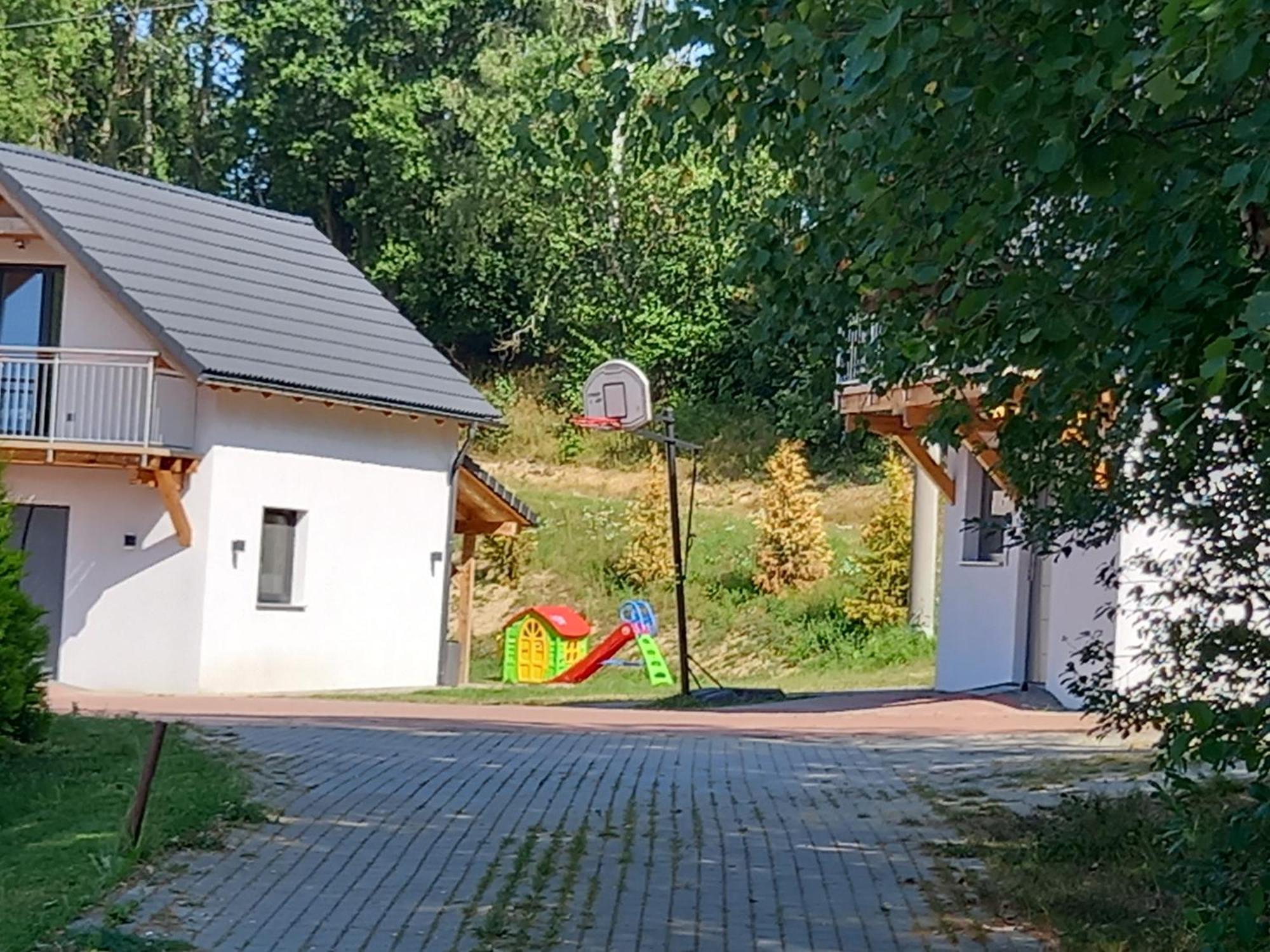 Resort Holiday Natural - Gosciniec Zacisze Хмельно Экстерьер фото