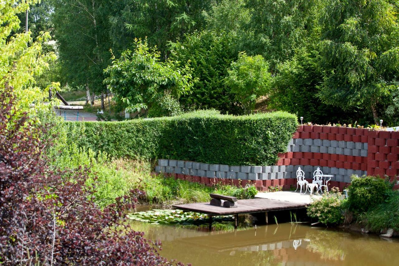 Resort Holiday Natural - Gosciniec Zacisze Хмельно Экстерьер фото